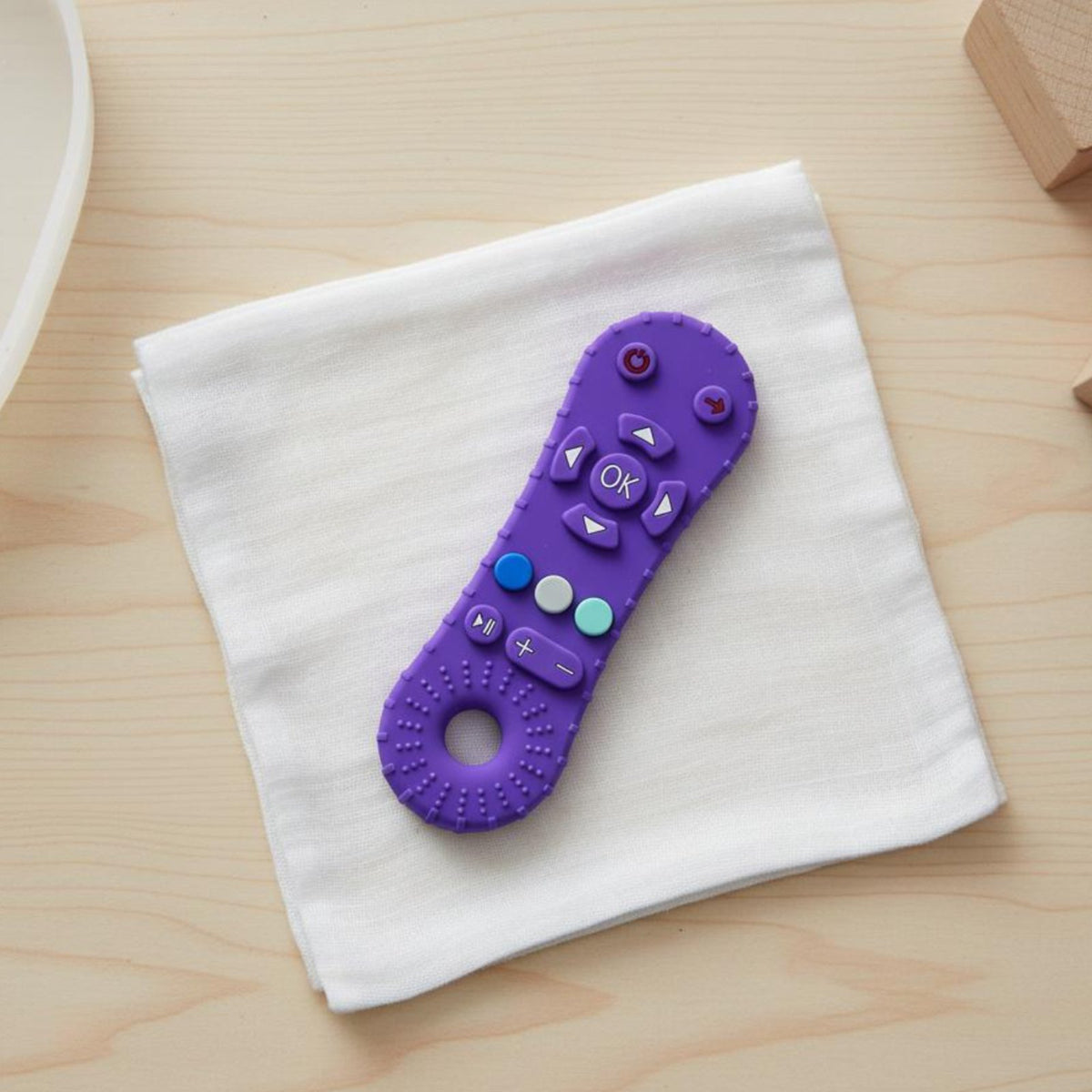 Distant Control Teether Gum Relief Baby Chewing Stick Silicone Baby Teether for Babies