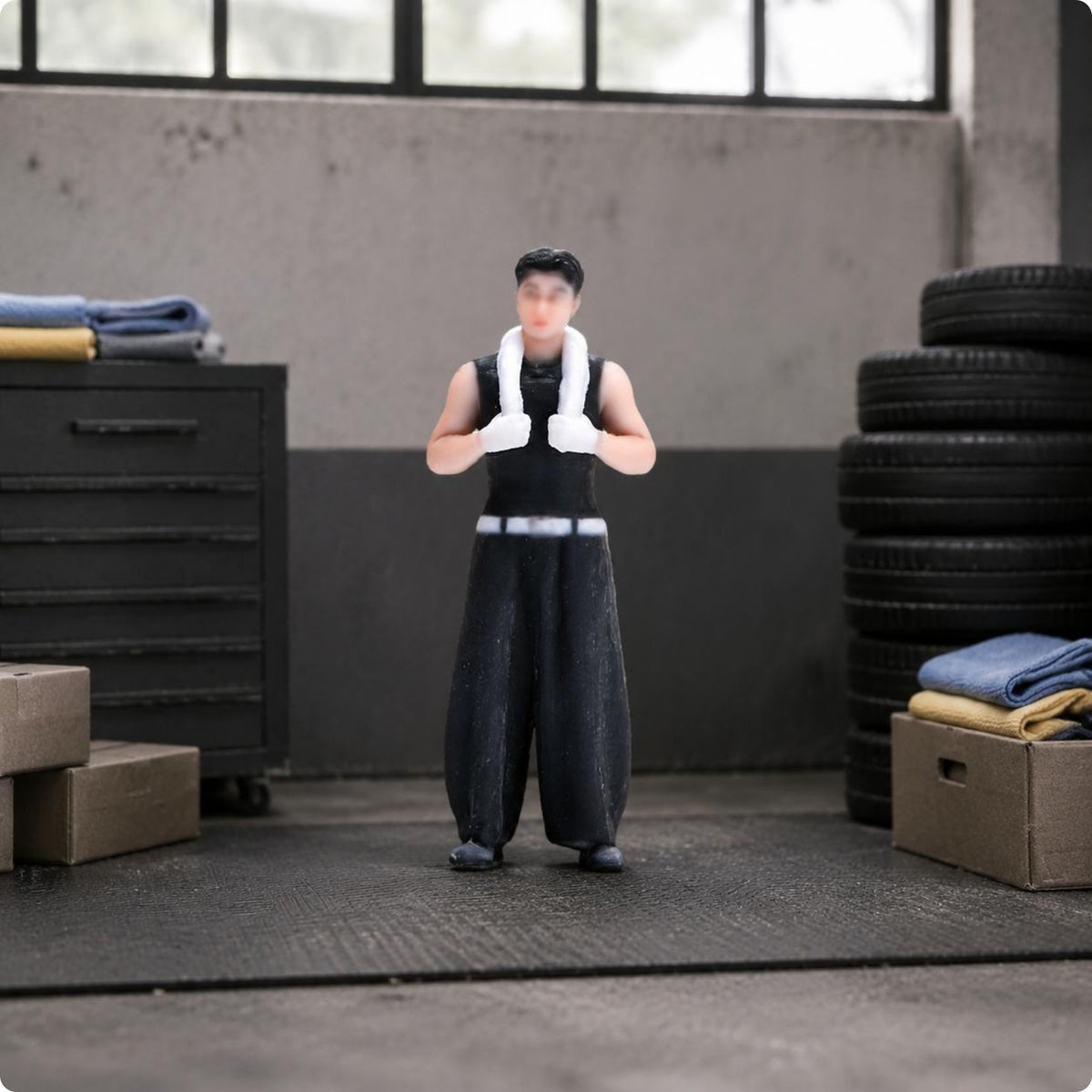 Towel Holding Auto Technician Figure Detailed Paint Auto Technician Figurine Painted Miniature Worker Figurine for Diorama Builders, Display Shelf