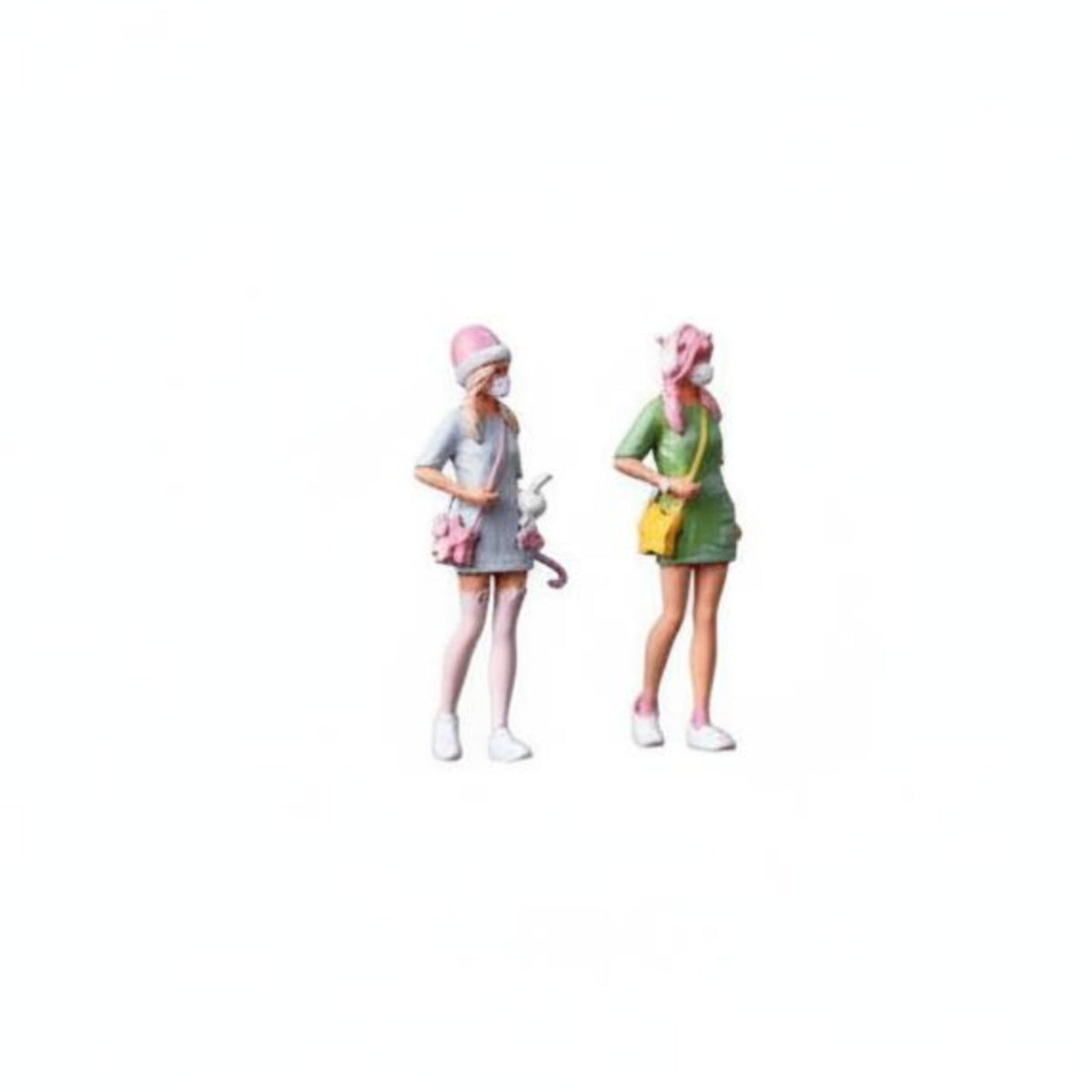 2 Pieces 1:64 Scale Female Figures Highly Detailed Miniature People Models