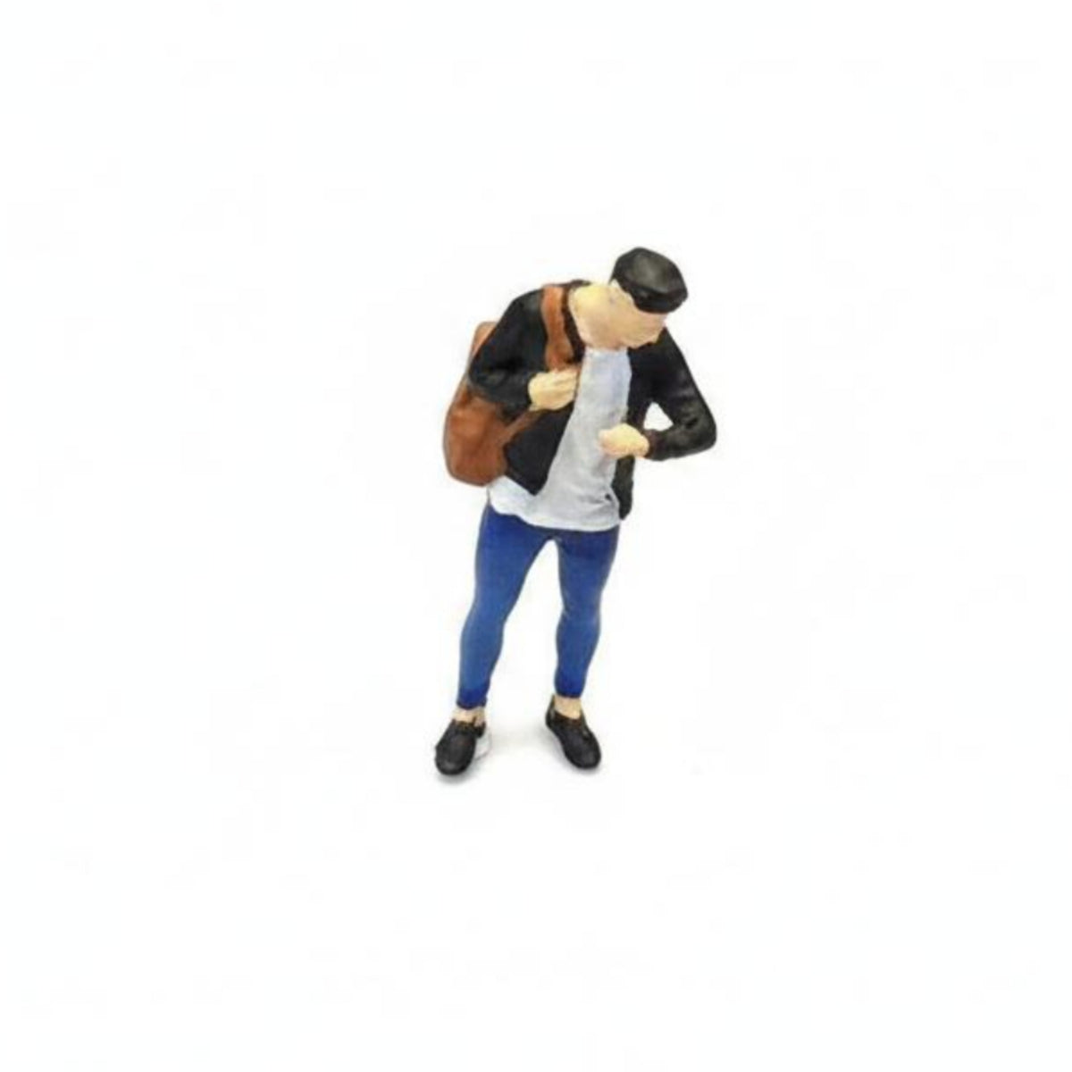 Painted Resin Figurine Detailed Hiker Figure Figurine Workmanship Decor Item for Model Railroad