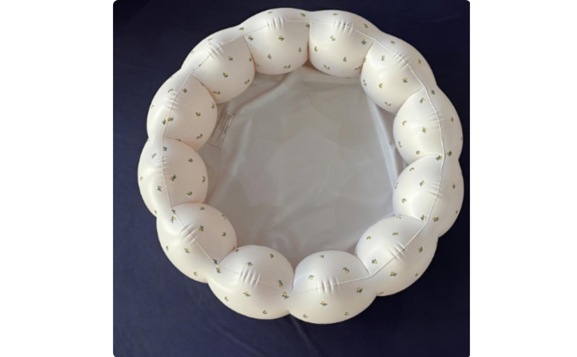 Portable Baby Pool Petal Shape Round Inflatable Ball Play Area Eco-Friendly PVC