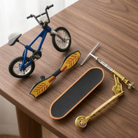 4 Pieces Finger Toy Set Metal and Plastic Finger Skateboard Detailed