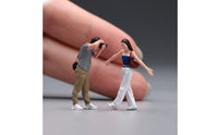 2 Pieces Hand-Painted Resin Figures Detailed Freestanding Scenic Models Miniature Model Person