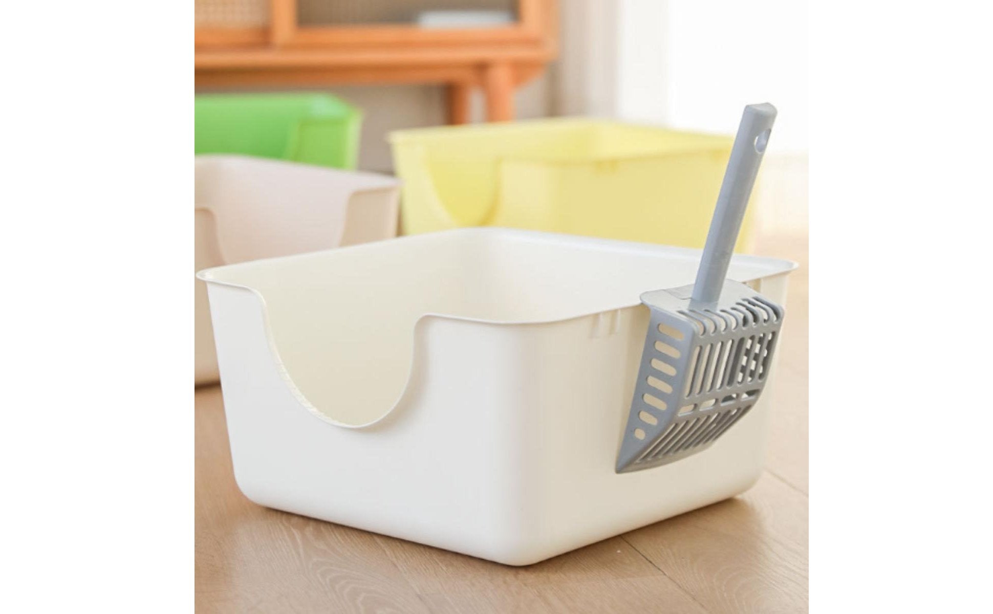High-Sided Kitten Litter Pan Easy to Clean Semi-Enclosed Feline Toilet