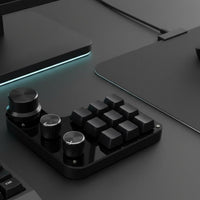 9 Key Keypad with 3 Knobs Hot-Swappable Buttons Customizable Shortcut Keyboard Multiple Mode Connectivity Computer Peripheral for Enthusiasts