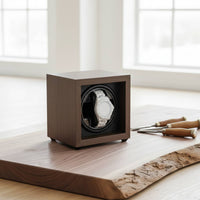 Walnut Wood Watch Winder Two-Way Rotation Automatic Watch Winder Timepiece Storage 5 Speed Settings Universal Serial Bus Powered