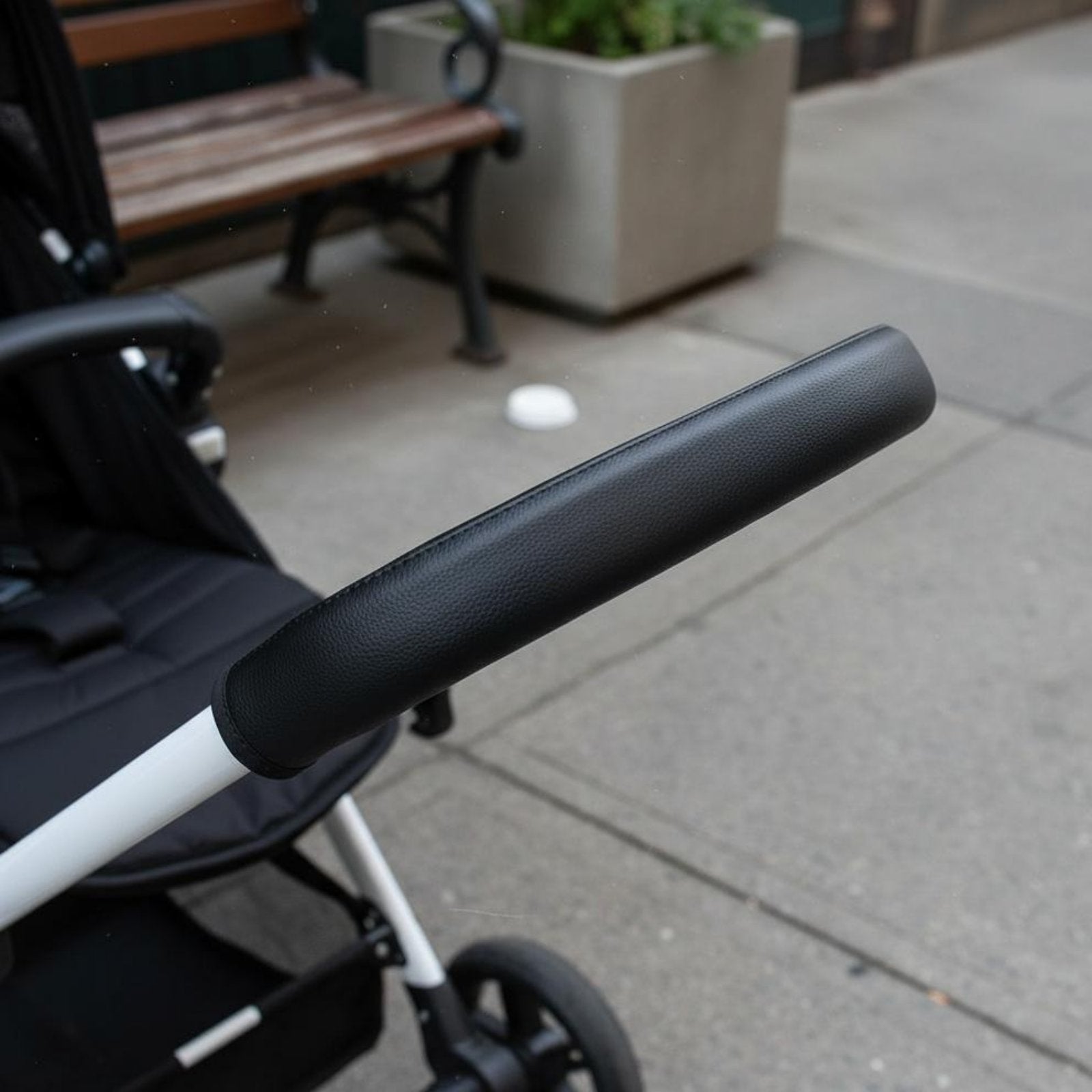 PU Leather Stroller Handle Sleeve Zipper Closure Baby Carriage Bumper Bar Cover