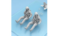 2 Pieces Detection Officer Figure High Detail Seated Cockpit 3D Printed Flyer Figures for Hobbyists