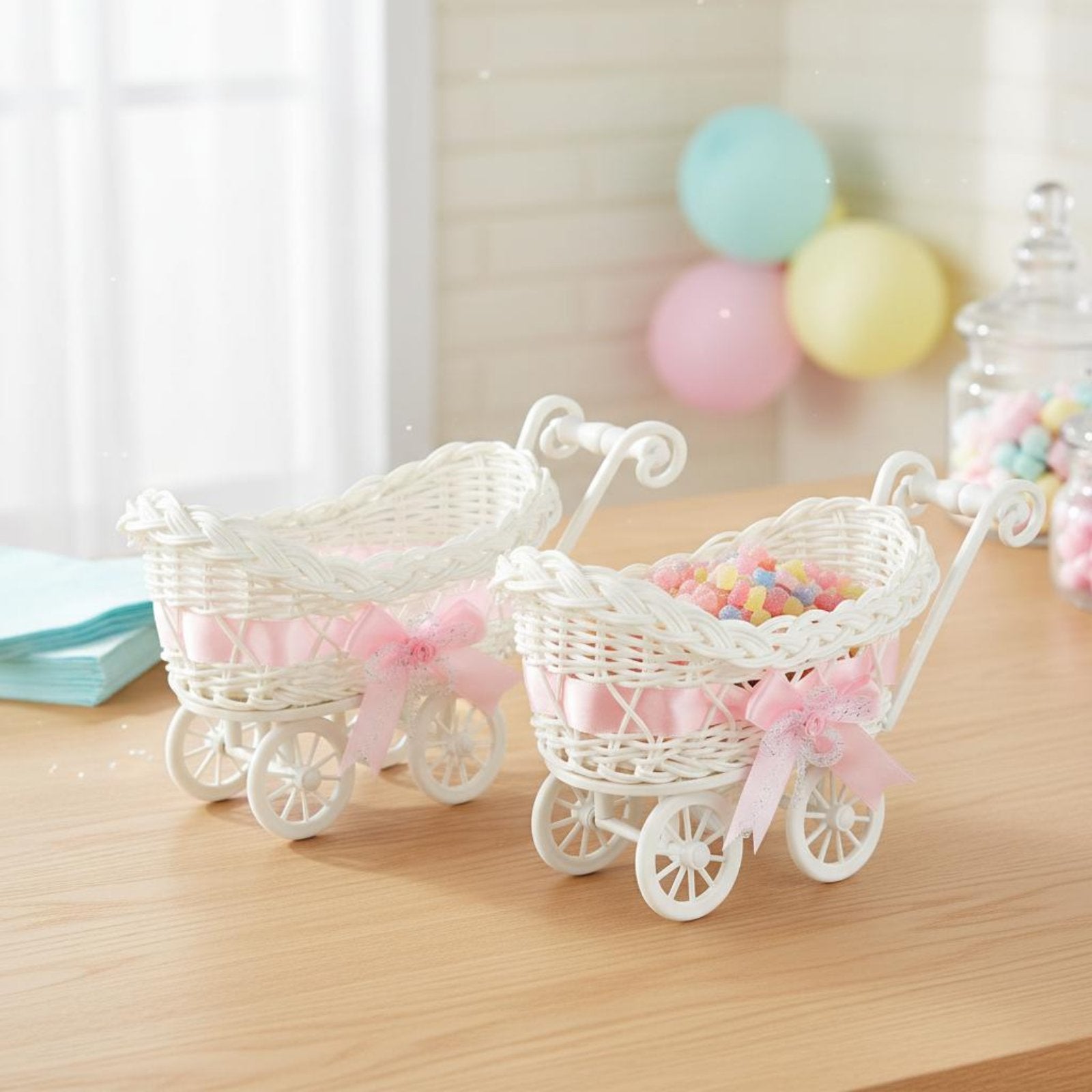 2 Pieces Baby Carriage Candy Holder Lightweight Party Decoration Even Surface