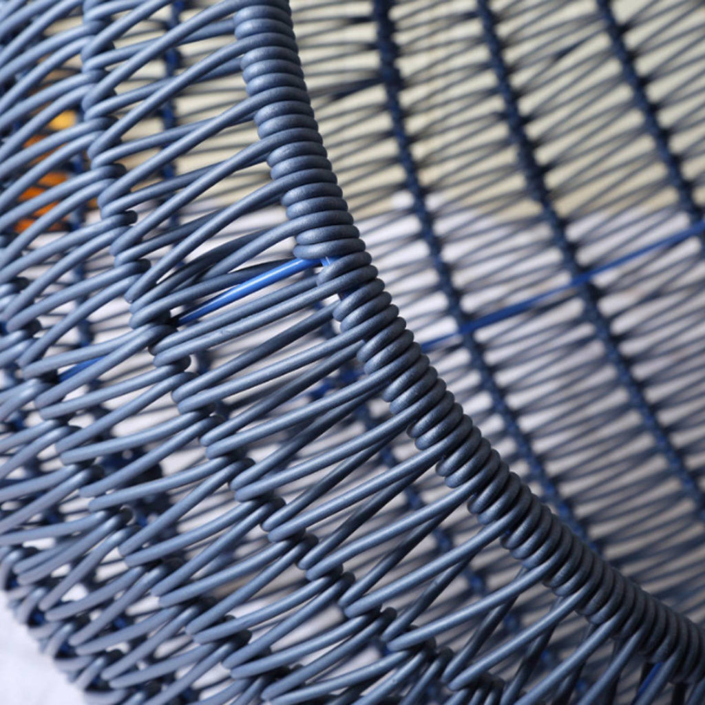 Feline Lounge Bed Woven Feline Lounge Indoor Outdoor Use for Cats