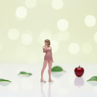 1/64 Scale Girl Figure Display Scene Accessory Hand Painted Miniature Woman