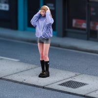 1/18 Headphone Girl Figurine Fine Detail Painted Girl Figure Tiny People