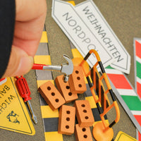 39 Pieces 1/12 Scale Dollhouse Tool Set Printed Signs 1/12 Scale Tool Case