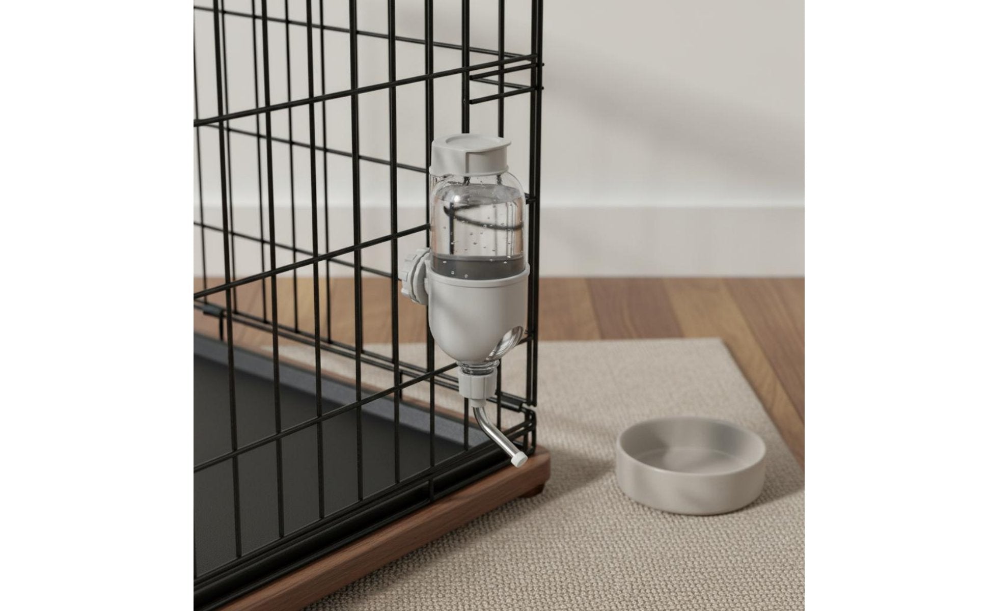 Raised Pet Water Bottle Easy to Clean Elevated Pet Waterer Dog Water Bottle for Young Dogs