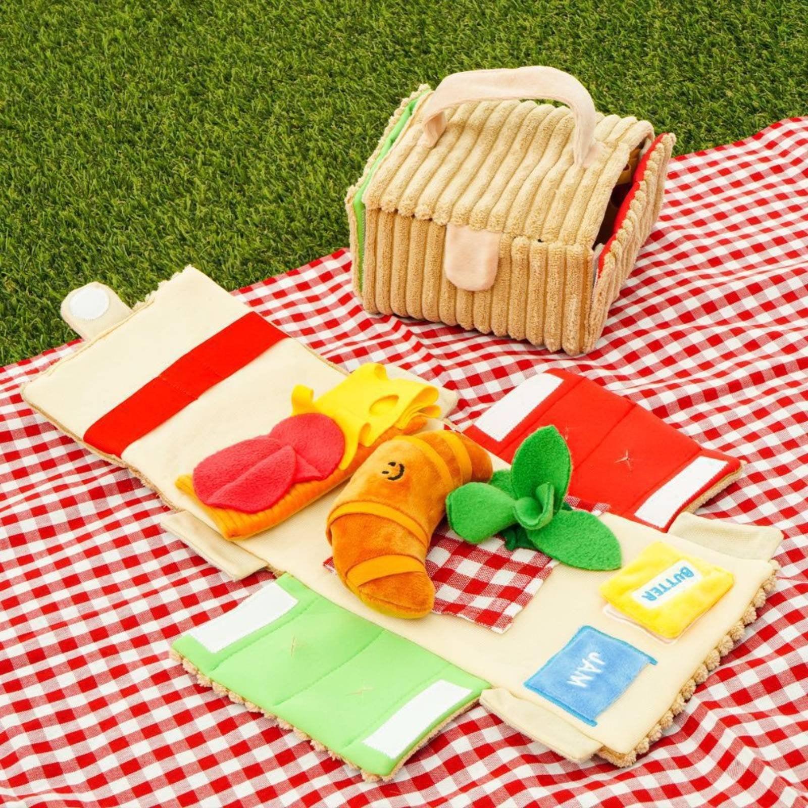 Picnic Basket Dog Toy Set Interactive Croissant Soft Dog Toy for Dogs