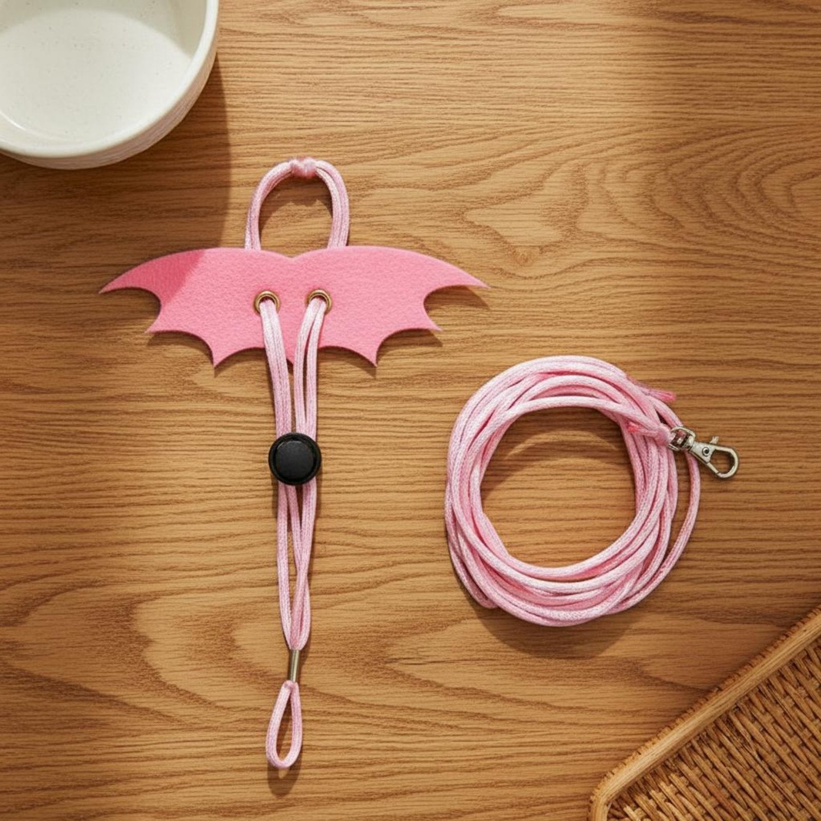 Hamster Leash and Harness Hamster Walking Leash Easy to Wear Sugar Glider Walking Vest for Squirrels