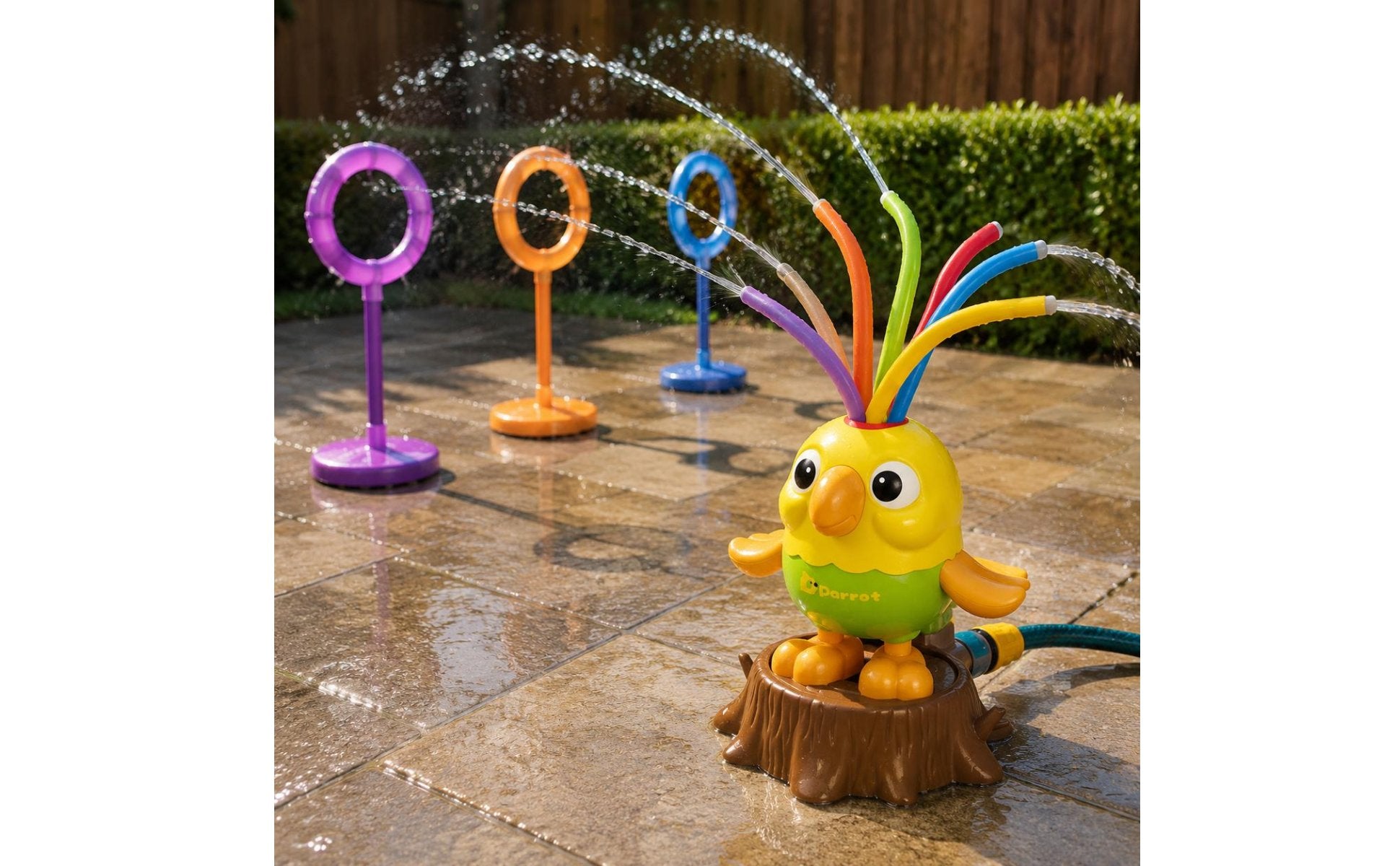 Parrot Sprinkler Swinging Parrot Spray Toy Hose Connected for Beach, Outdoor