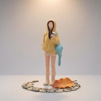 Hooded Girl Figurine 1:64 Scale Miniature Girl Figurine Hand-Painted