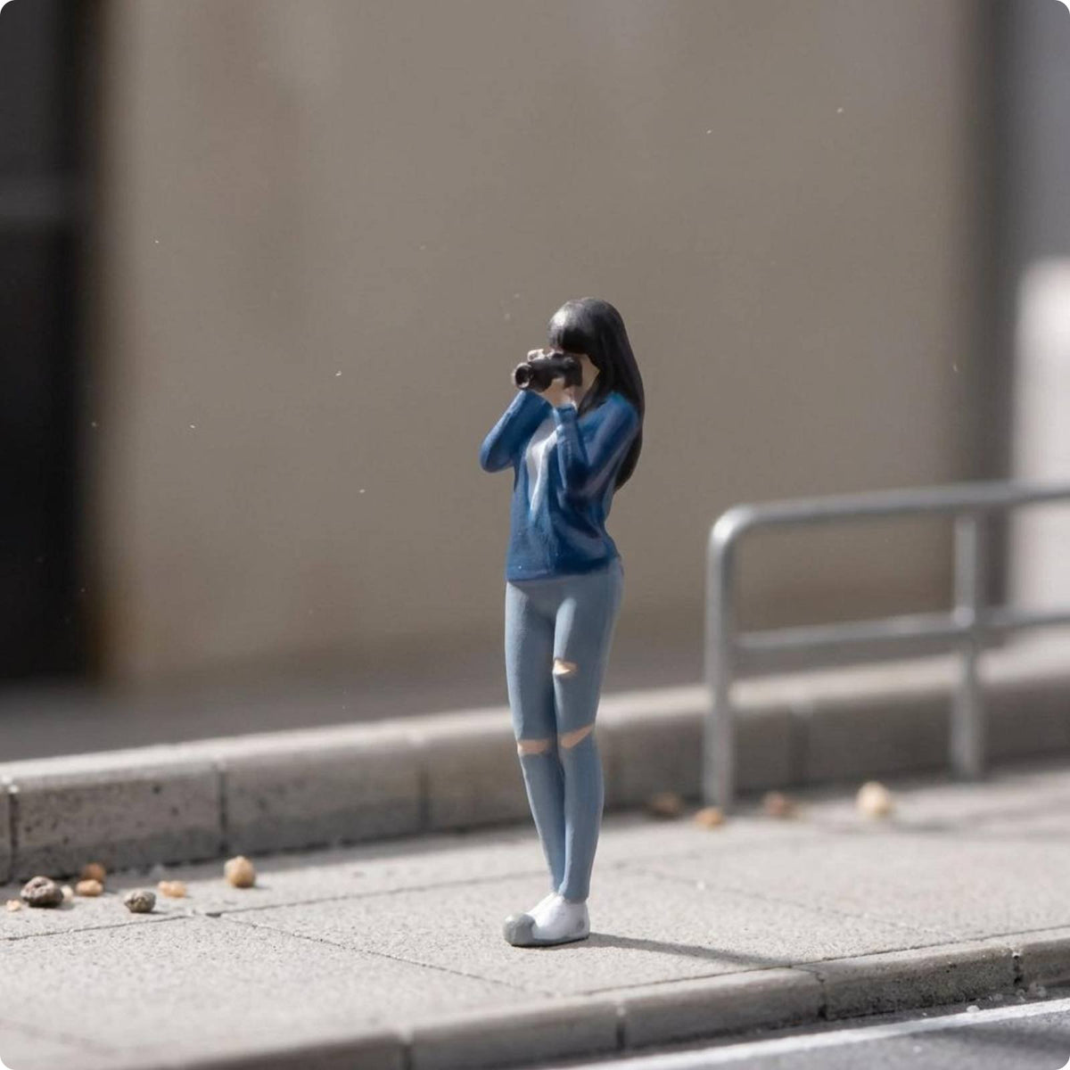 1:64 Mini Figure Collectible Miniature People Figures Mixed Poses for Collectors
