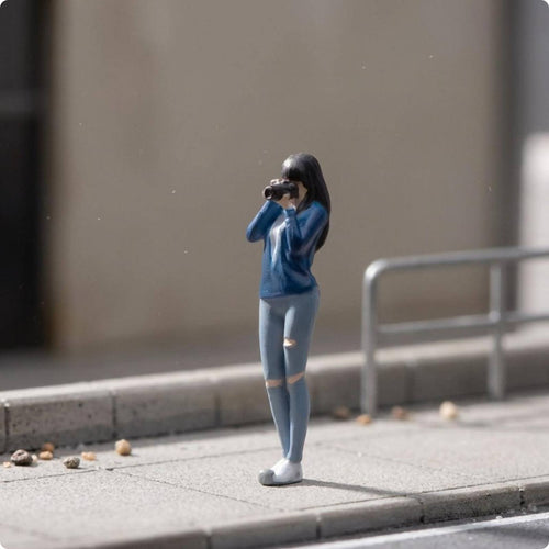 1:64 Mini Figure Collectible Miniature People Figures Mixed Poses for Collectors