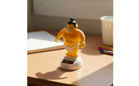 Solar Dancing Sumo Wrestler Figure Auto Swinging Car Accessory for Office Desk