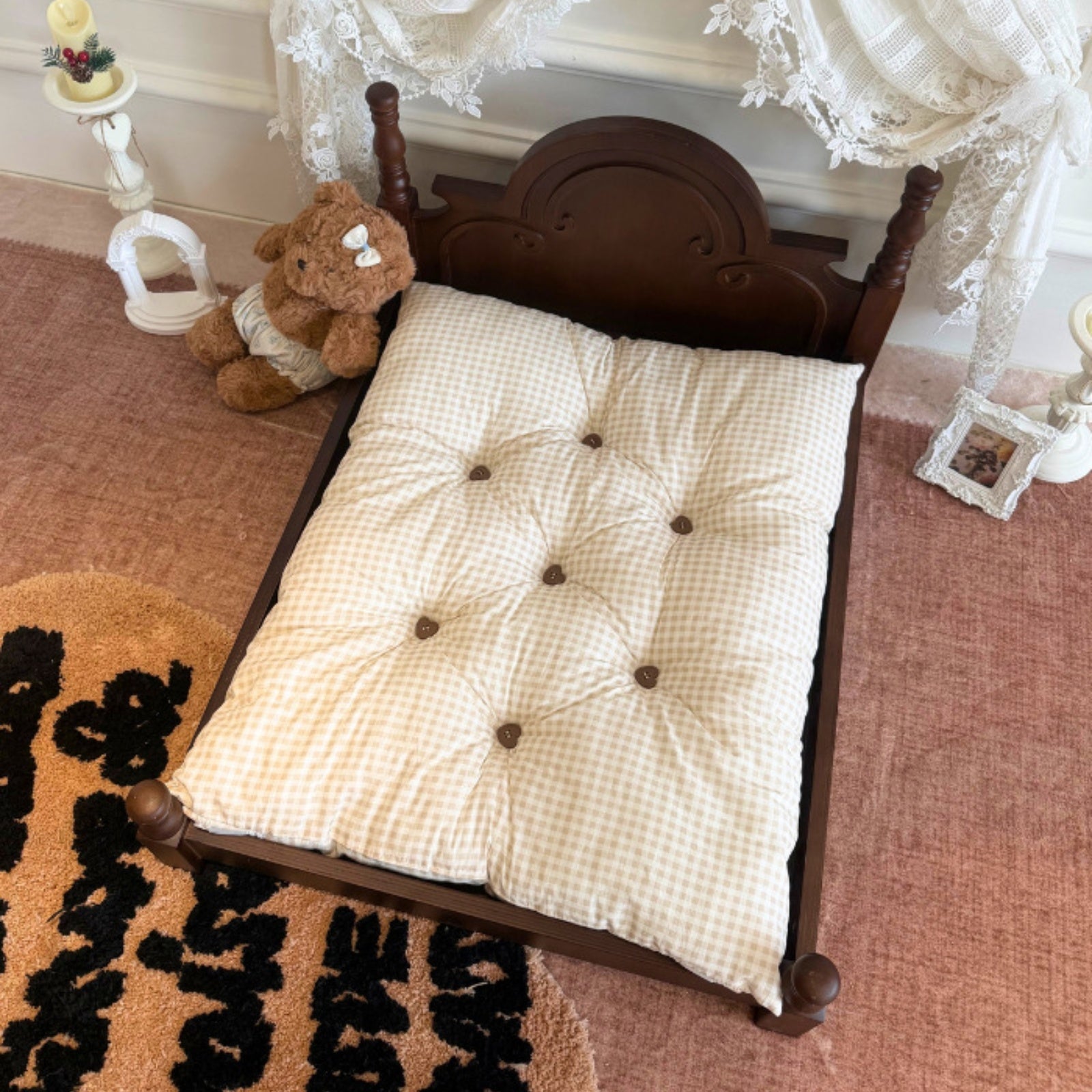 Solid Wooden Cat Luxury Bed Look Solid Wood Dog Bed Double-Sided Cushion Animal Furniture for Dogs