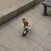 Skateboarding Figure Resin Figurine Realistic Elaboration Rolling Board
