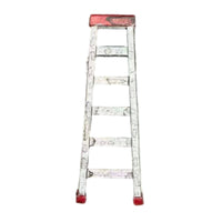 Miniature Step Ladder Weathered Ladder Model with Rungs Textured Diorama Accessory for Dioramas, Workshop Scenes