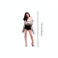 Fashion Girl Miniature Realistic Intricacy Tiny Scene Model Figure Ready to Use
