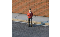 1:64 Scale Male Figure Macro Photography Prop 1:64 Scale Man Figure Miniature Man with Sunglasses Realistic Features