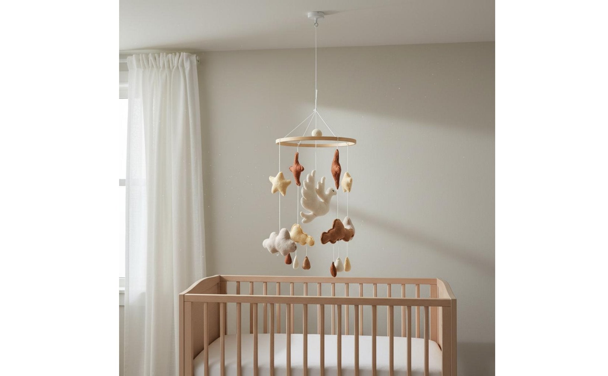 Felt Crib Mobile Nordic Design Nursery Hanging Toy Soothing for Newborns