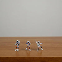3 Pieces 1:64 Astronaut Figure Desktop Decor Display Item for Desk Decoration