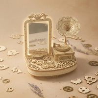 Camera Frame Model Retro Gramophone Model Gift for Young Crafters