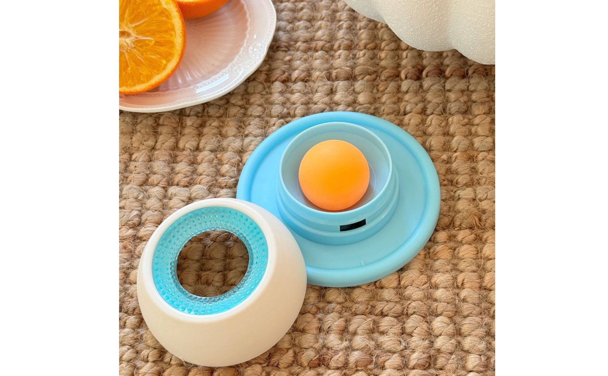 Licking Bowl Boredom Reliever Pet Slow Feeder Bowl Anti-Tip Design for Cats