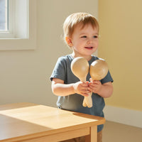 2 Pieces Wooden Maraca Educational Wooden Shaker Clear Shaking Clear-Sound Maracas Maraca Set for Young Children, Kindergarten, Interactive Play