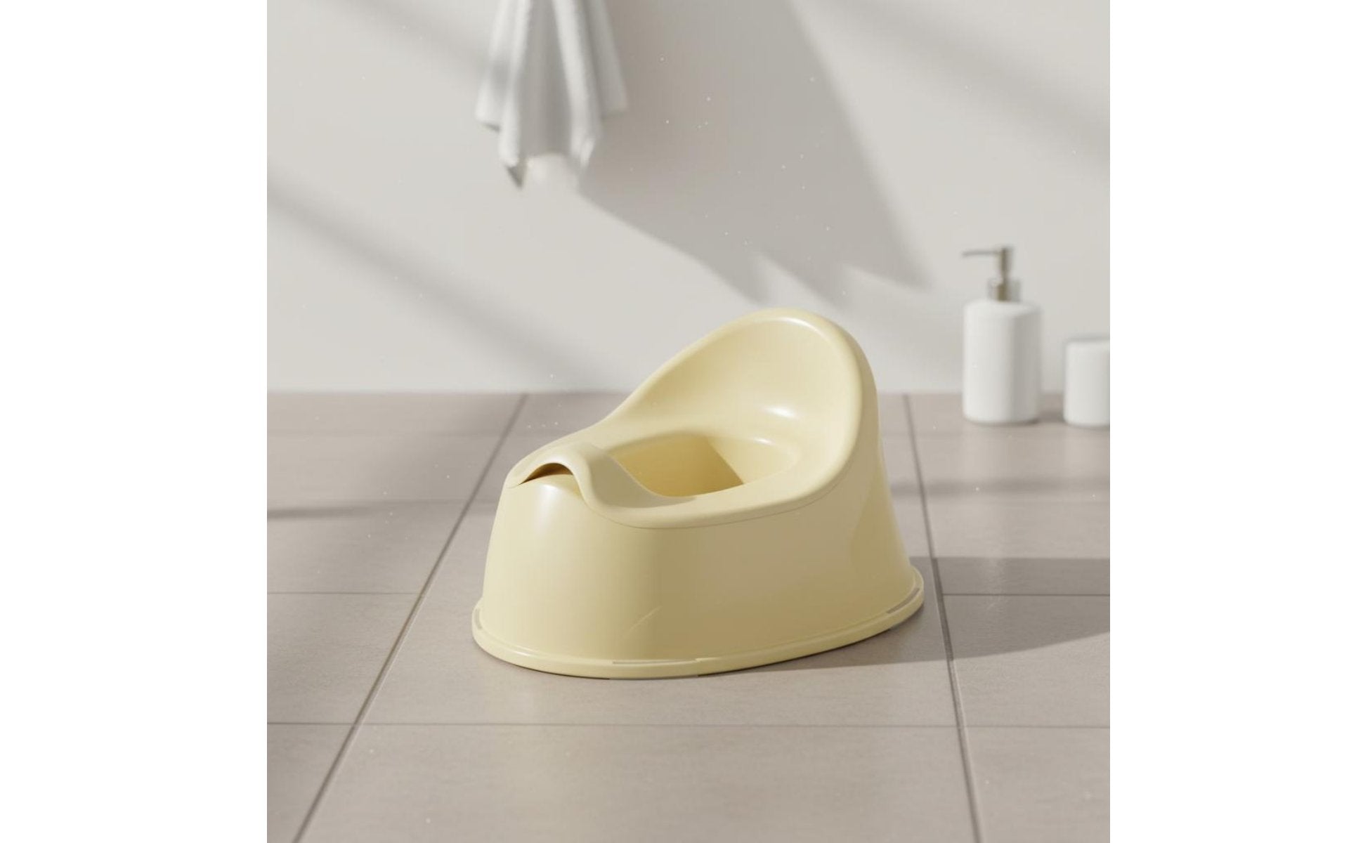 Non-Slip Base Toddler Potty Chair Easy to Clean Toddler Training Toilet Lightweight and Compact for Toddlers, Infants, Home Use, Outdoor