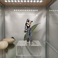 1:64 Photographer Figurine 3D Color Printed 1/64 Scale Figurine High Precision