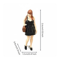 1/64 Hand Painted Resin Figurine 3D Display Piece Resin Figurine Handcrafted Mini Woman Model for Collectors