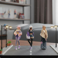 3 Pieces 1:64 Girl Figurines Realistic Design Scale Model Girl Figures