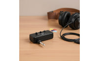 Mini Plug-in Guitar Amplifier Palm-Sized Mini Practice Amp Lightweight