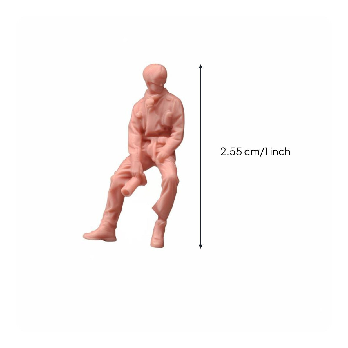 2 Pieces 1/64 Scale Human Figures Hand-Painted 1/64 Scale Photographer Figurines