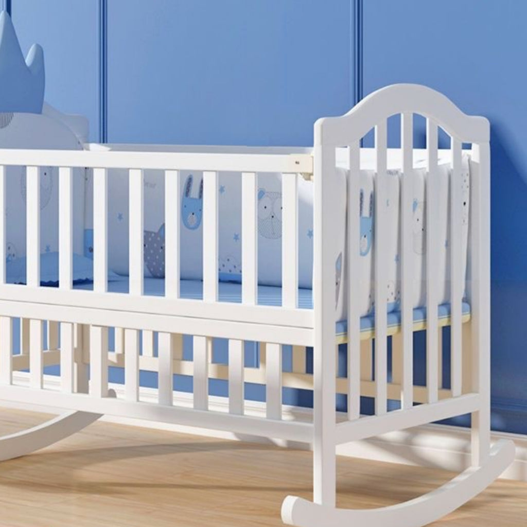 Bug Net Canopy Nursery Rocking Cradle Caster Wheels Rocking Cradle Padded Mattress for Babies, Toddlers