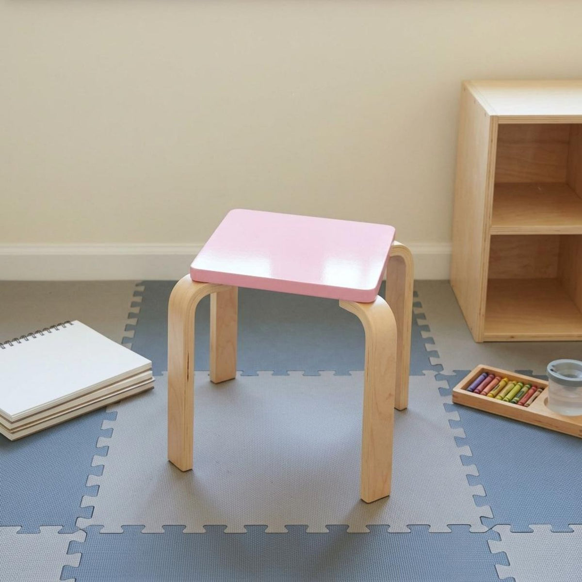 Pink Seat Stool Wood Kids Stool Smoothly Finish Children's Furniture