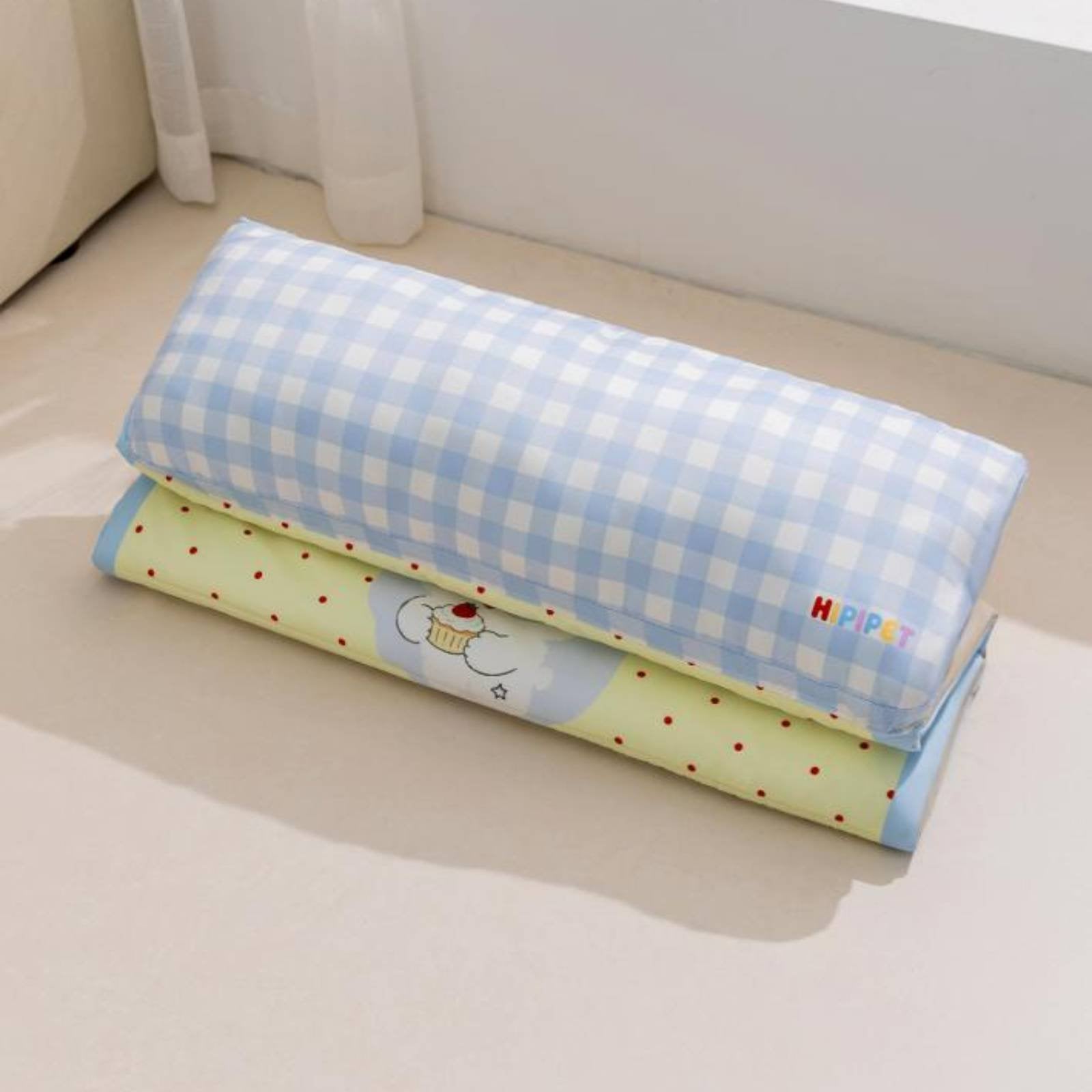 Foldable Pet Mat with Pillow Easy to Clean Waterproof Dog Sleeping Pad for Dogs