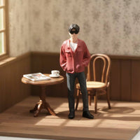 1:64 Scale Male Figure Macro Photography Prop 1:64 Scale Man Figure Miniature Man with Sunglasses Realistic Features