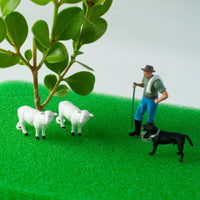1:64 Scale Figure Lifelike Textures Miniature Scene Person High Precision