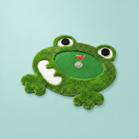 Central Cup Hole Frog Putting Mat Raised Eyes Floating Golf Putting Mat Target Marker Floating Golf Green Artificial Grass