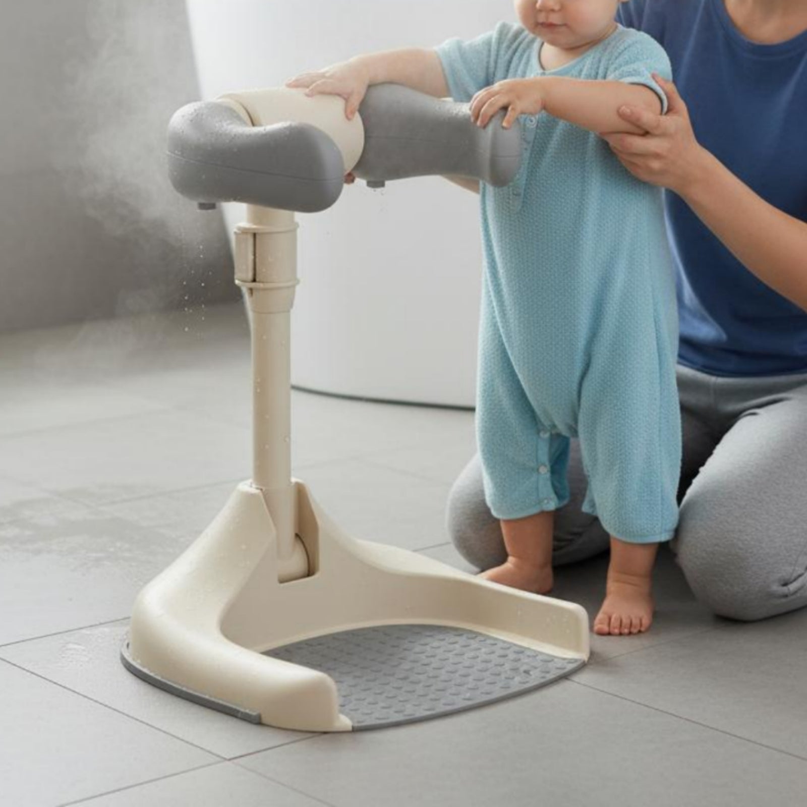 Adjustable Baby Bath Stand Safe and Comfortable Baby Bath Stand Easy to Clean