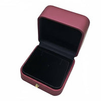 PU Leather Pin Box Elegant Design Commemorative Numismatic Display Case Secure Clasp Brooch Storage Box for Gift