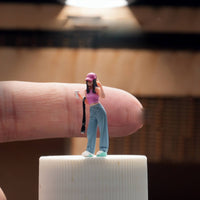1/64 Scale Hand Painted Figure Display Collectible Fashion Girl Figurine Realistic Details 1:64 Girl Figurine